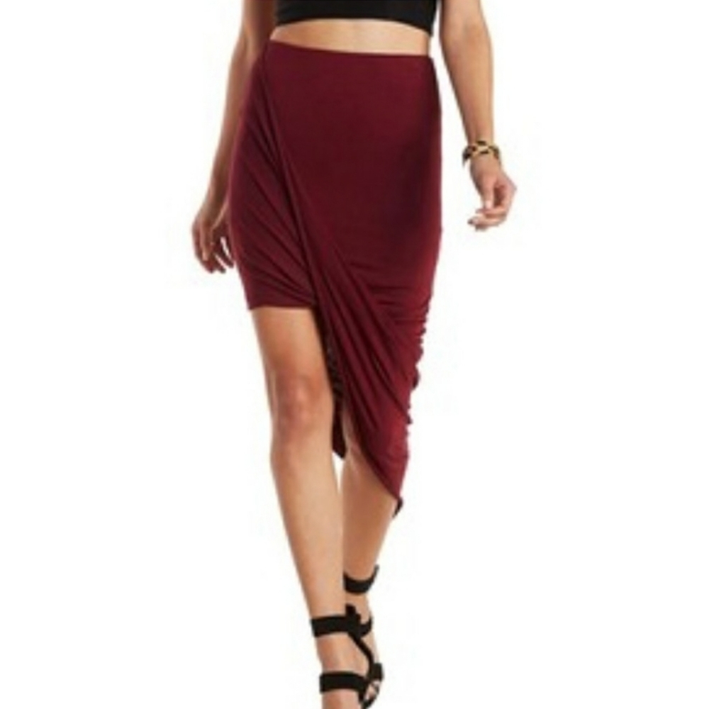 🔥Sexy asymmetrical skirt NWOT